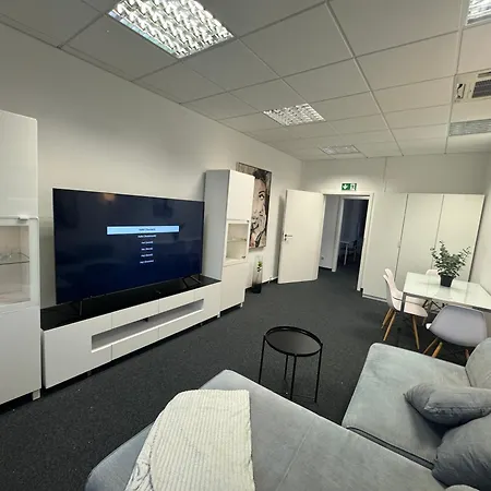 Appartement Mit 9 Schlafzimmern Und 1 Wohnzimmer Ottobrunn